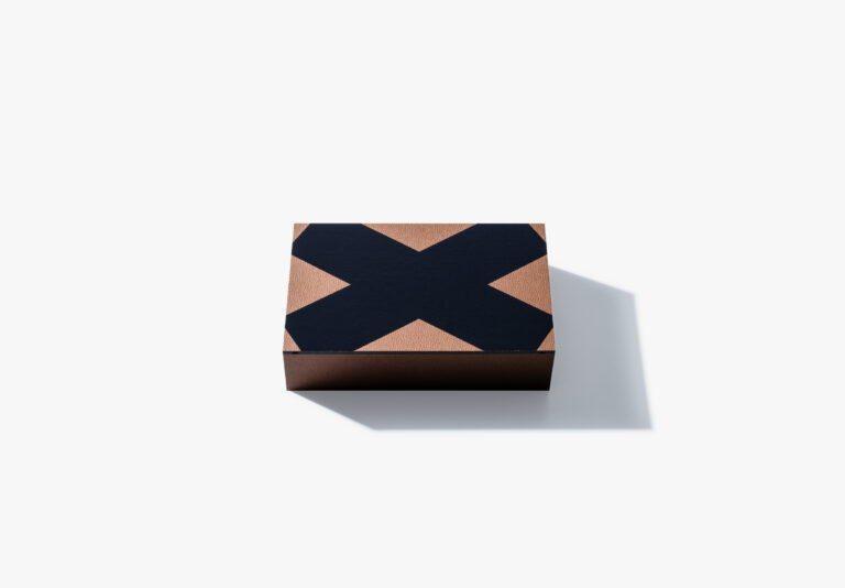 BASE / CHOCOLATE BOX